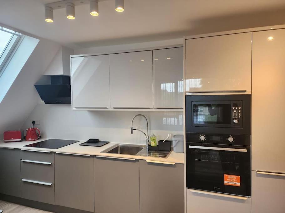Paradigm Court, Brand New 1-Bedroom Flat Oxford Ngoại thất bức ảnh